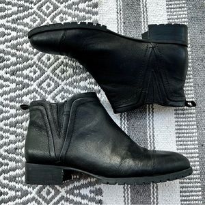Nine West Chelsea Boots Black Size 9